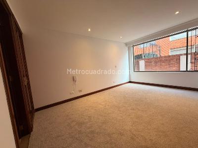 Apartamento en venta en Santa Barbara Occidental, Bogotá · foto 12 de 18