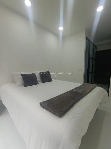 Apartaestudio en venta en Chico, Bogotá, 15 m² · foto 2 de 8