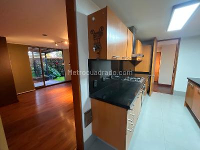 Casa de 4 alcobas en venta en Arrayanes, Bogotá, 176 m² · foto 2 de 18