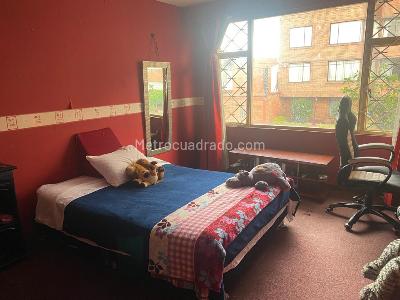Casa de 5 alcobas en venta en Nueva Marsella I, Bogotá, 200 m² · foto 10 de 12