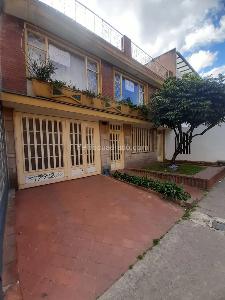 Casa de 5 alcobas en venta en Nueva Marsella I, Bogotá, 200 m² · foto 11 de 12