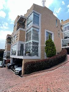 Casa de 4 alcobas en venta en Cerros Suba, Bogotá, 311 m² · foto 19 de 20