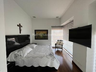 Casa de 4 alcobas en venta en Cerros Suba, Bogotá, 311 m² · foto 12 de 20