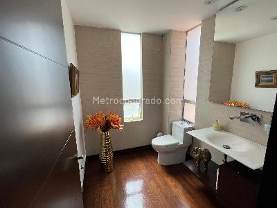 Casa de 4 alcobas en venta en Cerros Suba, Bogotá, 311 m² · foto 14 de 20