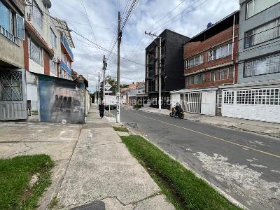 Casa en venta en Ciudad Montes, Bogotá · foto 11 de 13