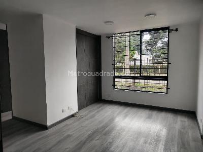 Apartamento en venta en Lunaria, Chía · foto 3 de 20