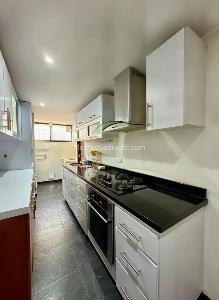 Apartamento de 3 alcobas en venta en Parque Del Virrey, Bogotá, 112 m² · foto 5 de 12