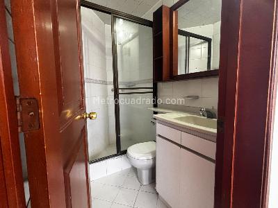 Apartamento de 3 alcobas en venta en Chapinero Alto, Bogotá, 71 m² · foto 16 de 20