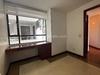 Apartamento de 3 alcobas en venta en Chapinero Alto, Bogotá, 71 m² · foto 4 de 20