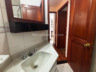 Apartamento de 3 alcobas en venta en Chapinero Alto, Bogotá, 71 m² · foto 7 de 20