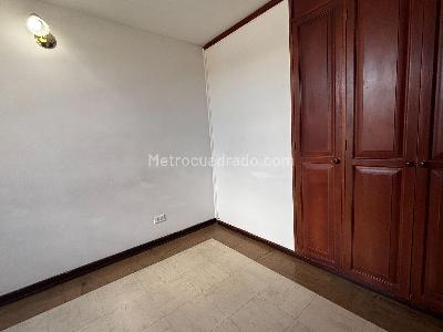 Apartamento de 3 alcobas en venta en Chapinero Alto, Bogotá, 71 m² · foto 10 de 20