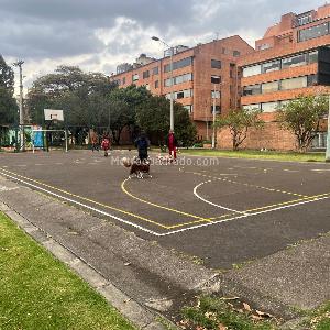 Apartamento de 3 alcobas en venta en Chico Navarra, Bogotá, 155 m² · foto 17 de 20
