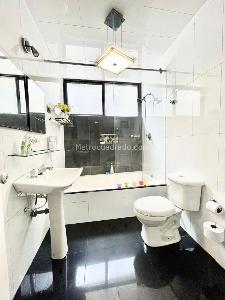 Apartamento de 3 alcobas en venta en El Nogal, Bogotá, 260 m² · foto 8 de 16