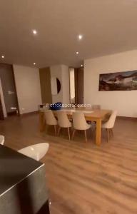 Apartamento de 3 alcobas en venta en San Patricio, Bogotá, 191 m² · foto 9 de 17