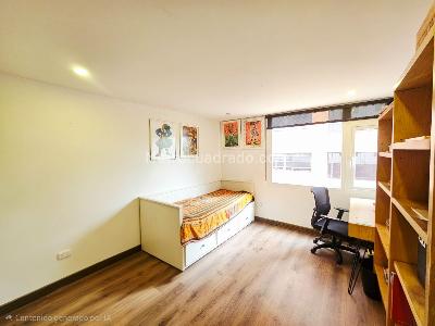 Apartamento de 3 alcobas en venta en La Cabrera, Bogotá, 136 m² · foto 12 de 14