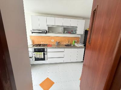 Apartamento de 3 alcobas en venta en Colina Campestre, Bogotá, 116 m² · foto 7 de 20