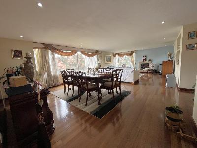 Apartamento de 3 alcobas en venta en El Salitre, Bogotá, 215 m² · foto 2 de 20