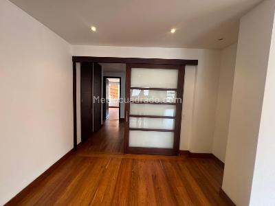 Apartamento en arriendo en Chico Reservado, Bogotá · foto 6 de 12