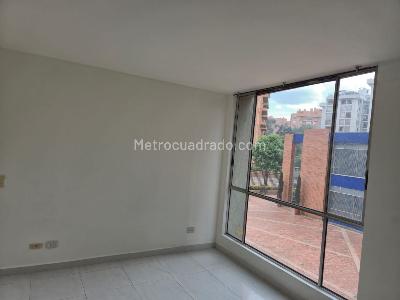 Apartamento en venta en Ciudad Salitre, Bogotá · foto 9 de 13
