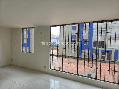 Apartamento en venta en Ciudad Salitre, Bogotá · foto 2 de 13