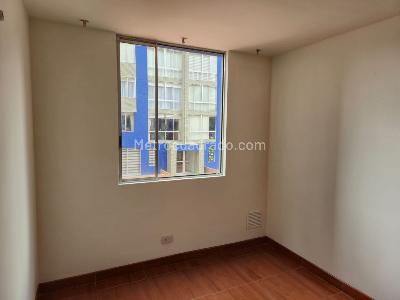 Apartamento en venta en Ciudad Salitre, Bogotá · foto 10 de 13