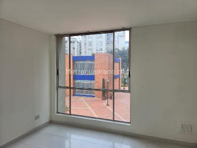 Apartamento en venta en Ciudad Salitre, Bogotá · foto 5 de 13