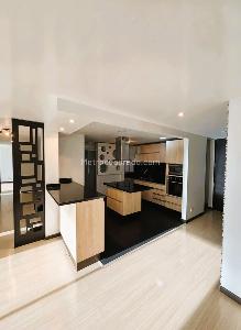 Apartamento de 3 alcobas en venta en Alcala, Bogotá, 130 m² · foto 2 de 16