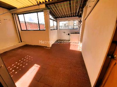 Casa de 5 alcobas en venta en Prado Pinzon, Bogotá, 505 m² · foto 15 de 20