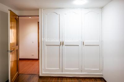 Apartamento de 3 alcobas en venta en Chico Navarra, Bogotá, 103 m² · foto 11 de 16