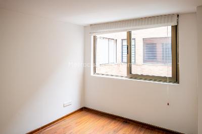Apartamento de 3 alcobas en venta en Chico Navarra, Bogotá, 103 m² · foto 7 de 16