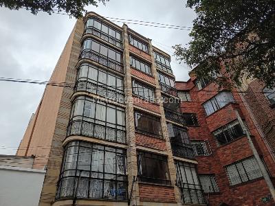 Apartamento de 1 alcoba en venta en Mariscal Sucre, Bogotá, 46 m² · foto 13 de 20