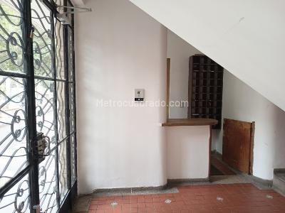 Apartamento de 1 alcoba en venta en Mariscal Sucre, Bogotá, 46 m² · foto 17 de 20