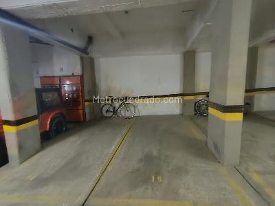 Apartamento de 1 alcoba en venta en Mariscal Sucre, Bogotá, 46 m² · foto 19 de 20