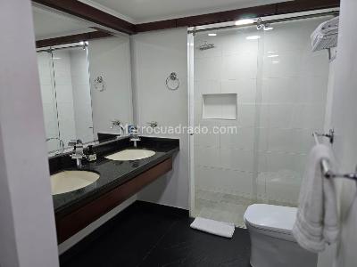 Apartamento de 2 alcobas en arriendo en La Carolina Country, Bogotá, 72 m² · foto 13 de 14