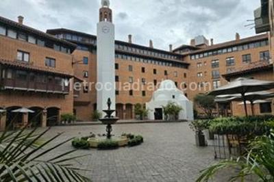 Apartamento de 2 alcobas en arriendo en La Carolina Country, Bogotá, 72 m² · foto 3 de 14