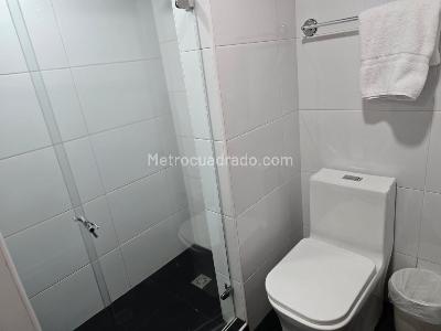 Apartamento de 2 alcobas en arriendo en La Carolina Country, Bogotá, 72 m² · foto 7 de 14