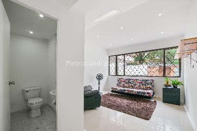 Casa de 4 alcobas en venta en Santa Barbara Alta, Bogotá, 776 m² · foto 12 de 16