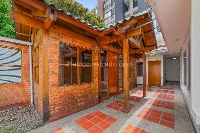 Casa de 4 alcobas en venta en Santa Barbara Alta, Bogotá, 776 m² · foto 6 de 16