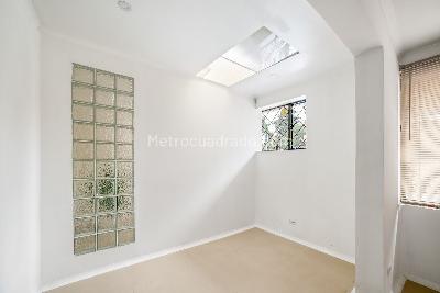 Casa de 4 alcobas en venta en Santa Barbara Alta, Bogotá, 776 m² · foto 4 de 16