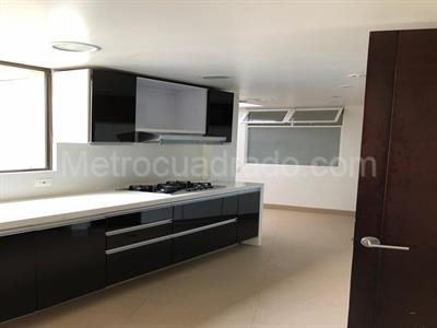 Apartamento en venta en El Refugio, Bogotá · foto 11 de 20