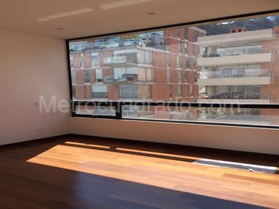 Apartamento de 4 alcobas en venta en La Cabrera, Bogotá, 350 m² · foto 16 de 17