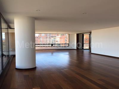 Apartamento de 4 alcobas en venta en La Cabrera, Bogotá, 350 m² · foto 5 de 17
