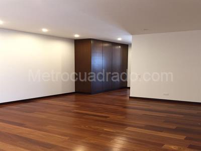 Apartamento de 4 alcobas en venta en La Cabrera, Bogotá, 350 m² · foto 11 de 17