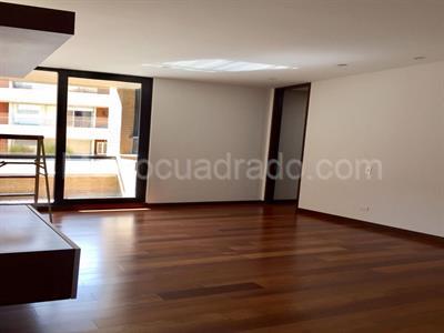 Apartamento de 4 alcobas en venta en La Cabrera, Bogotá, 350 m² · foto 12 de 17