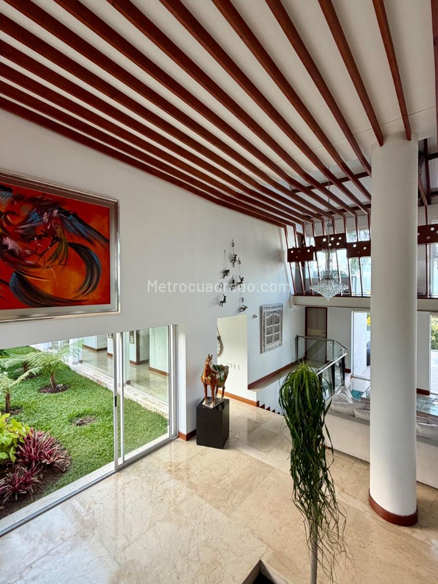 Casa de 5 habitaciones en venta en Dapa, Cali — imagen 1 de 20