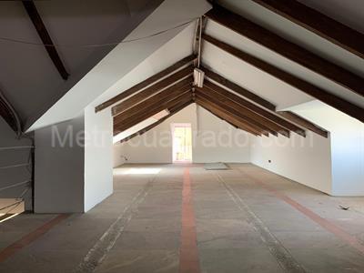 Casa de 5 alcobas en venta en Zona G, Bogotá, 520 m² · foto 8 de 9