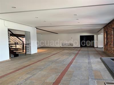 Casa de 5 alcobas en venta en Zona G, Bogotá, 520 m² · foto 7 de 9