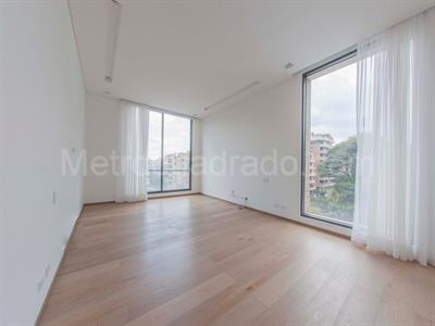 Apartamento de 3 alcobas en venta en Chico Reservado, Bogotá, 365 m² · foto 15 de 18