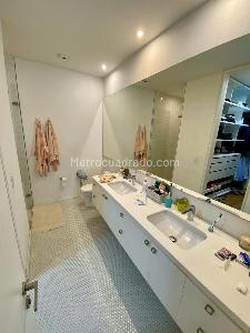 Apartamento de 3 alcobas en arriendo en La Cabrera El Refugio, Bogotá, 167 m² · foto 9 de 12