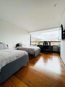 Apartamento de 3 alcobas en venta en Chico Reservado, Bogotá, 263 m² · foto 15 de 20